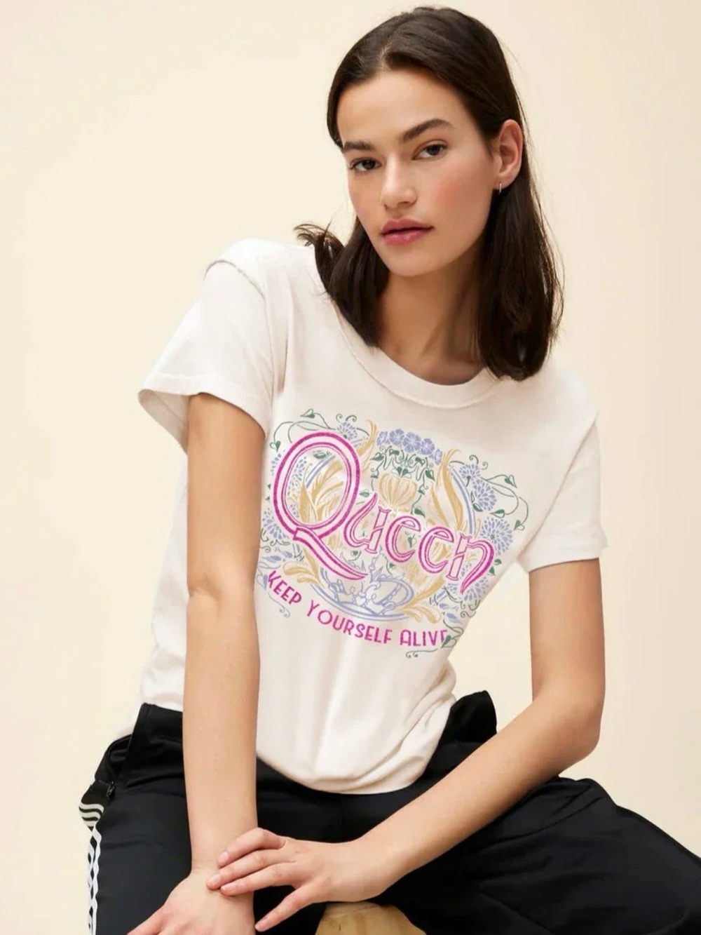 DayDreamer Queen Keep Yourself Alive Tee $88 NWOT